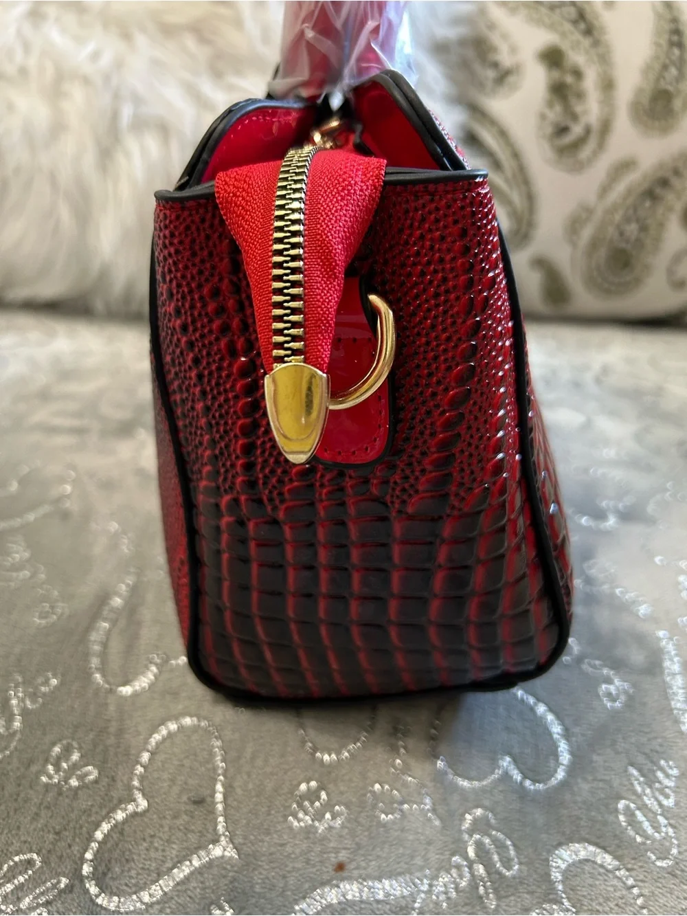 NWT Vyrmax Ruby Croc-Embossed Professional Work Satchel with Detachable Strap
